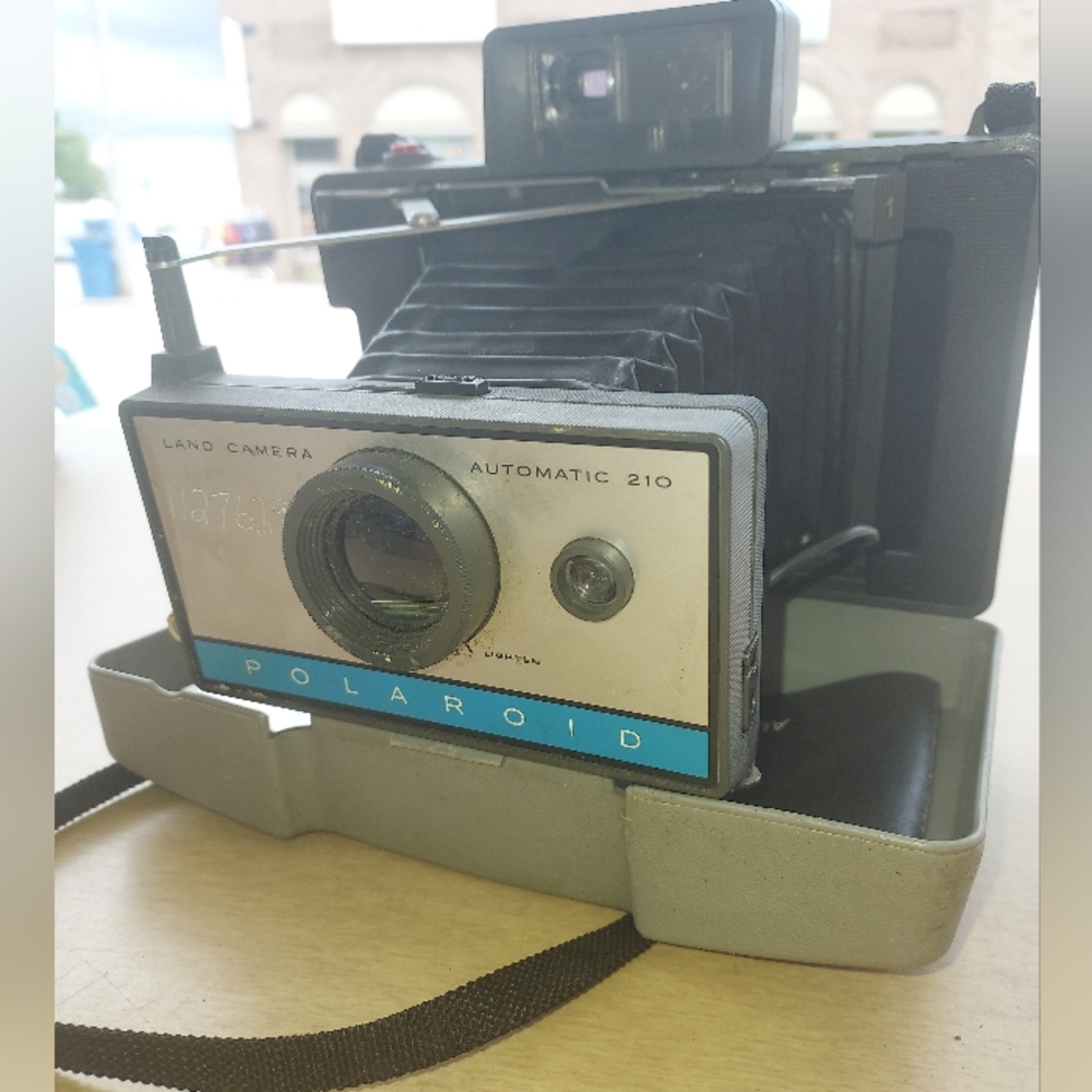 ⚜️ Polaroid ⚜️ Land Camera ⚜️ Automatic 210 ⚜️ Vintage 1967-69 ⚜️